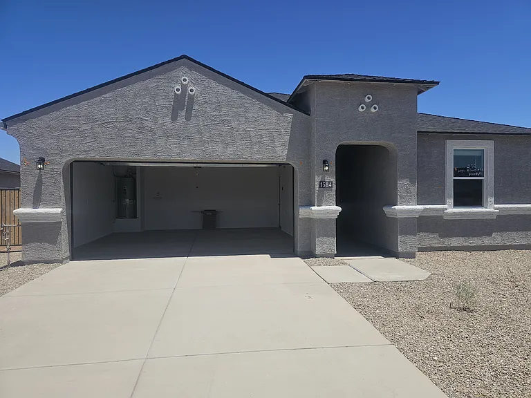 1584 E Currier Dr — Photo 1
