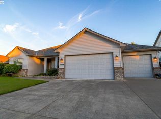 1236 Frogs Leap Ln, Eugene, OR 97404
