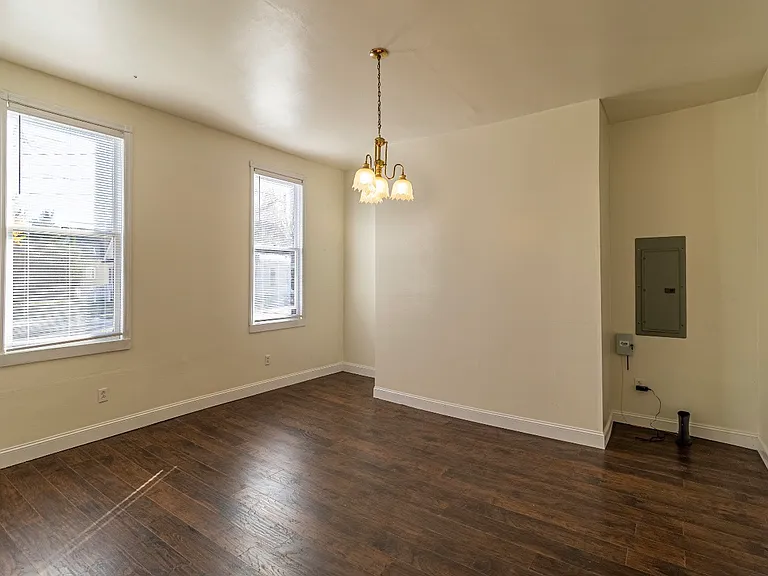 721 Martin Luther King Jr Dr — Photo 22