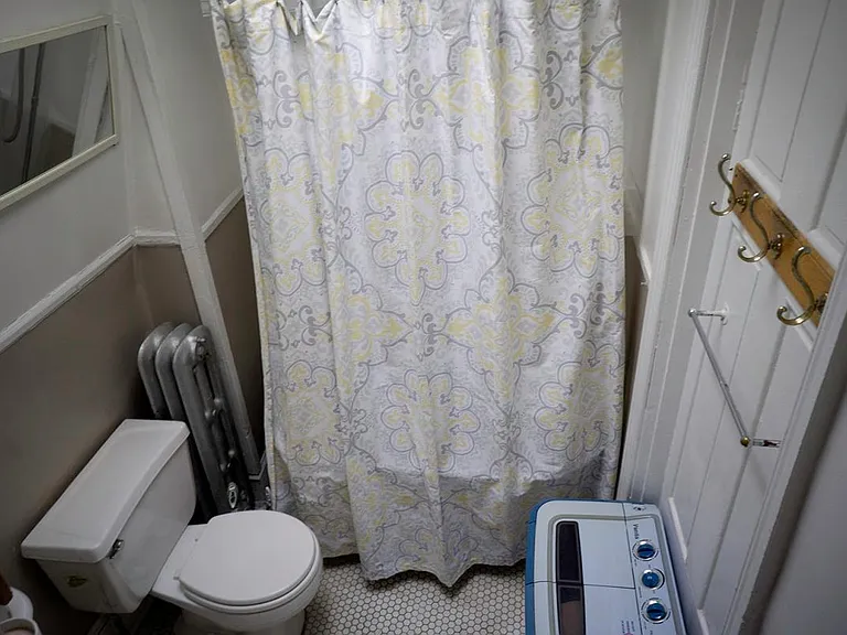 bath room