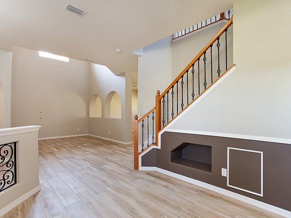 5th image of 2087 Elkins Point Dr