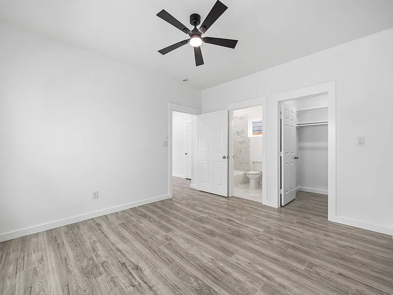 7502 Laura C D Koppe Rd — Photo 18