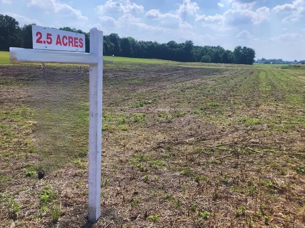 6552 County Road 27, Auburn, IN 46706