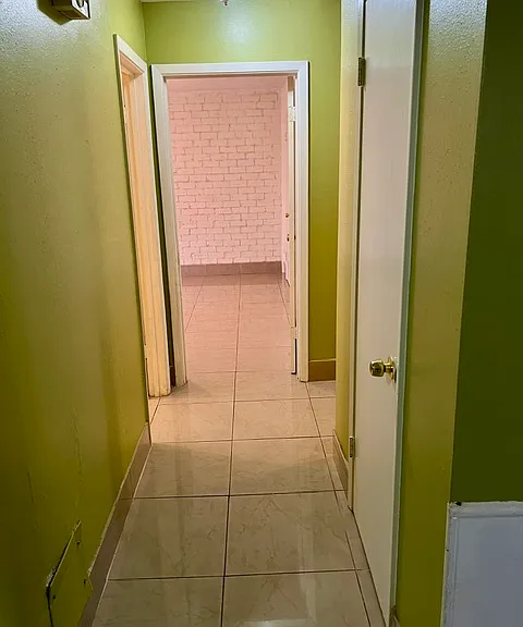 8372 Leamont Dr — Photo 39