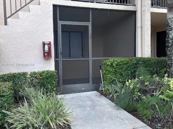 16481 Blatt Blvd APT 102, Fort Lauderdale, FL 33326