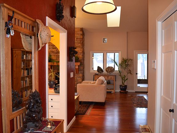 Front Entryway