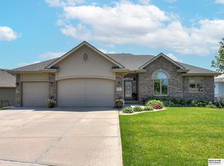5303 Carrick St, Council Bluffs, IA 51503