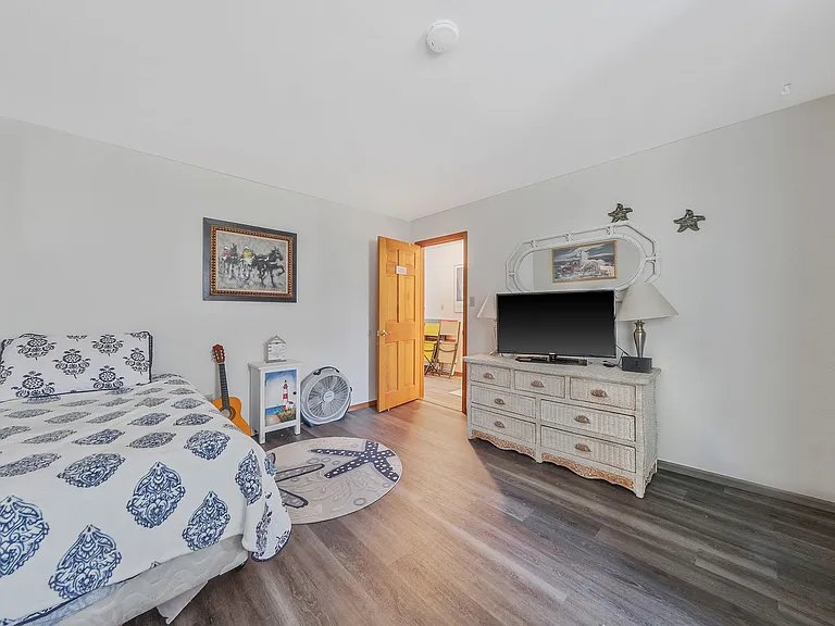 5 Ocean View Ave — Photo 35