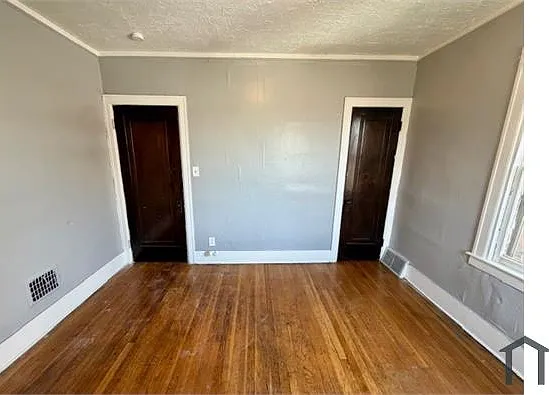 4289 W Grand St #UPPER — Photo 9