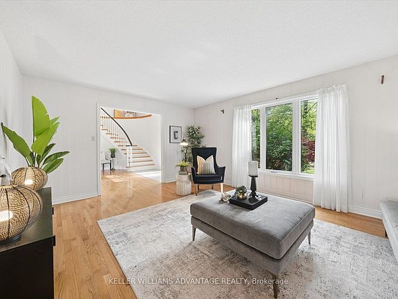 5th image of 72 Bonacres Ave