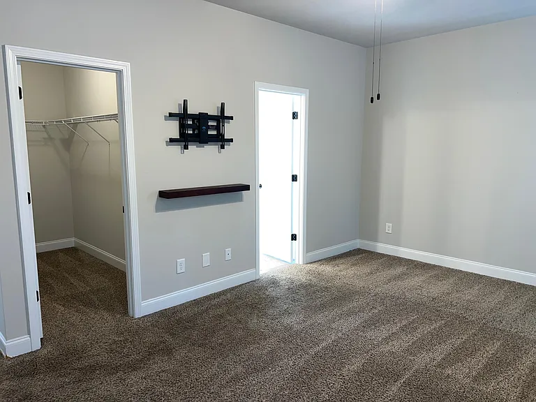 187 Bay Meadows Dr SW — Photo 13