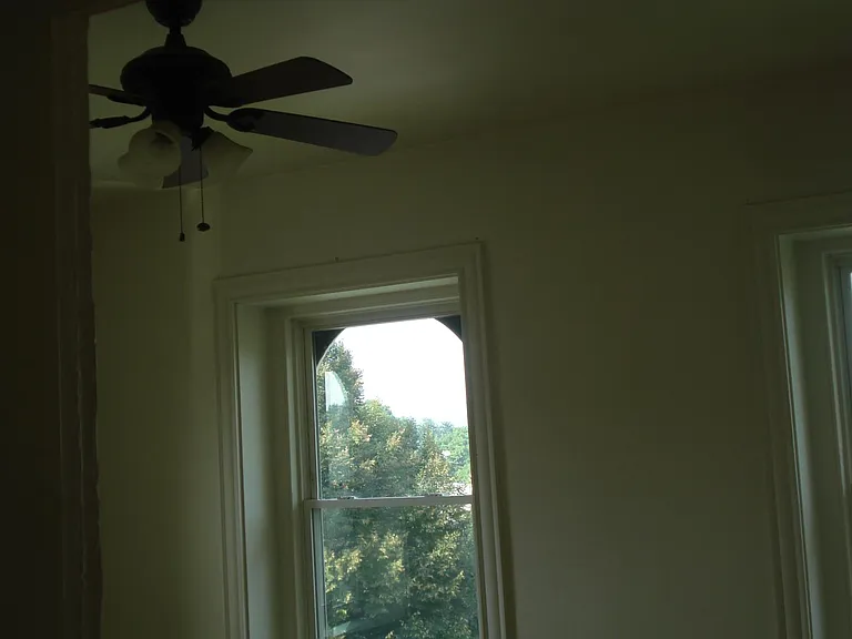 14 E Market St #6 — Photo 9