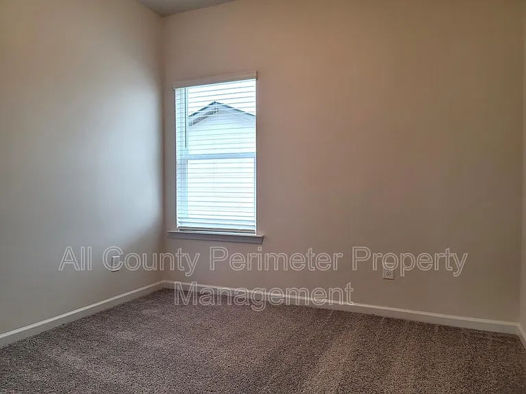25 Rambling Oaks Dr — Photo 9