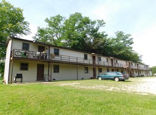 402 Vaunita St, Huntsville, MO 65259
