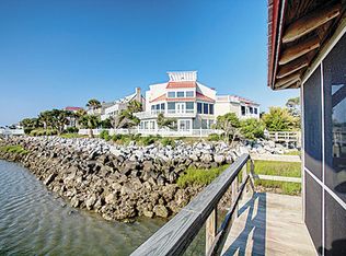2352 Ocean Rd, Saint Simons Island, GA 31522