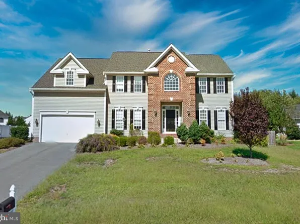 2615 Glendas Way, Fredericksburg, VA 22408