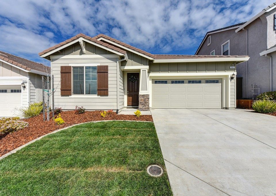 1st image of 2917 Laredo Dr