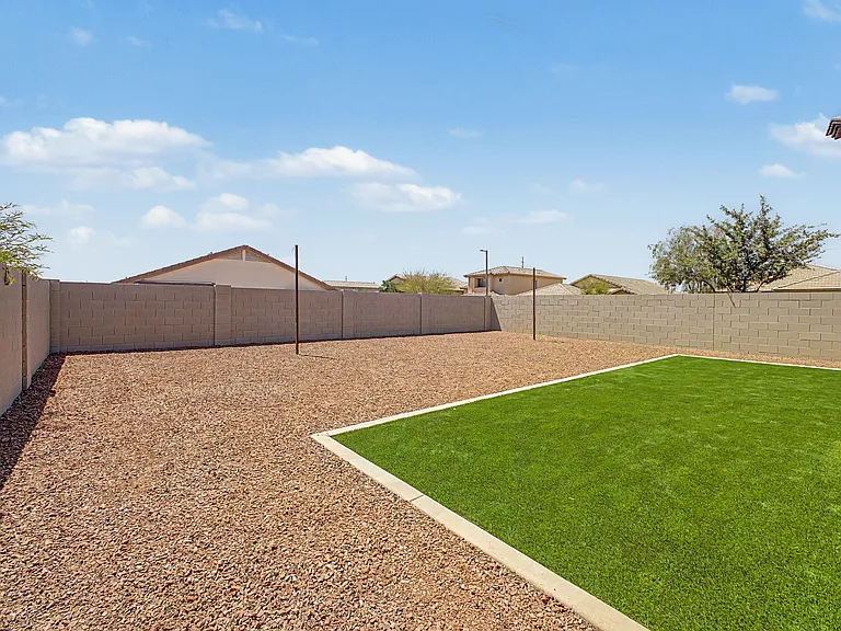 25875 W Saint Catherine Ave — Photo 25