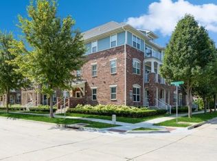2165 Willenbrock Cir, Iowa City, IA 52245