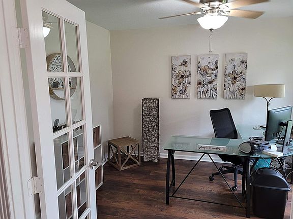 Study or 4th Bedroom
