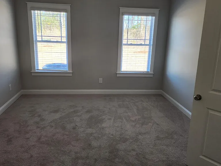 1815 Fox Den Way #3 — Photo 32