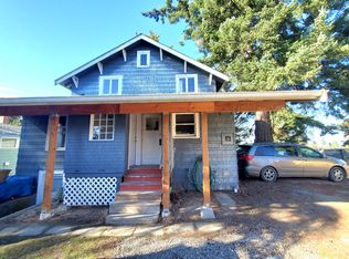 3022 50th Ave SW, Seattle, WA 98116