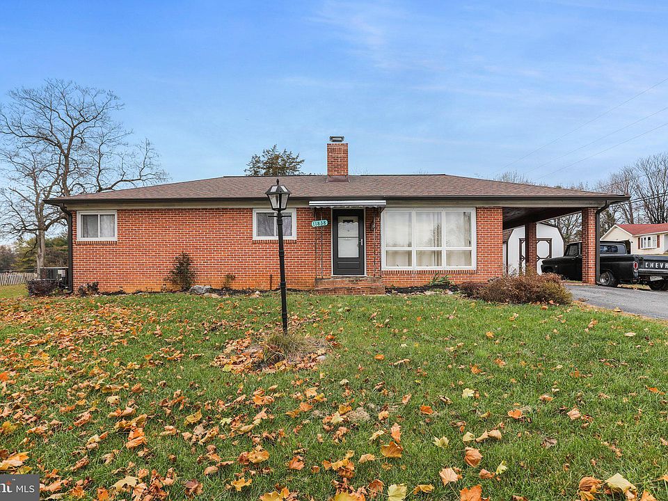 11838 Robinwood Dr, Hagerstown, MD 21742 | Zillow