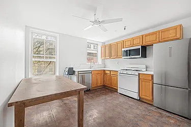 136 Atlantic Avenue, #3