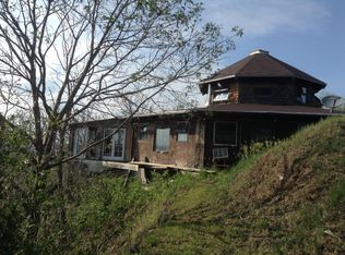 1553 York Rd, Missouri Valley, IA 51555