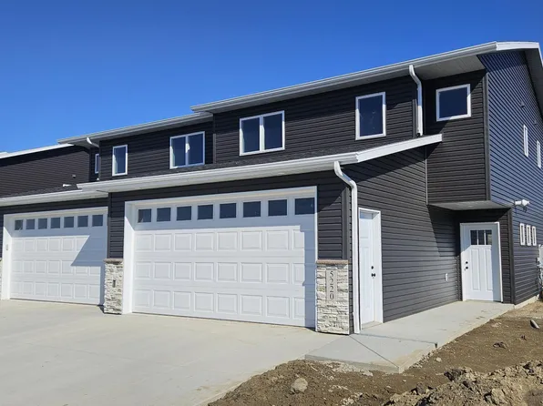 5220 Welder Ave, Bismarck, ND 58503