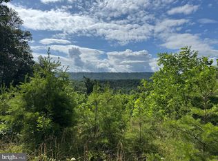 Top Dr, Romney, WV 26757