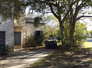 2909 Whisper Oaks Ln #B, Georgetown, TX 78628