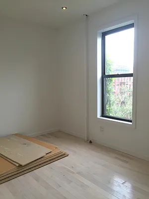 Rented by AD Real Estate Investors | media 7