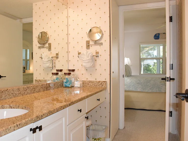 1223 Siesta Bayside Dr #1223 — Photo 26