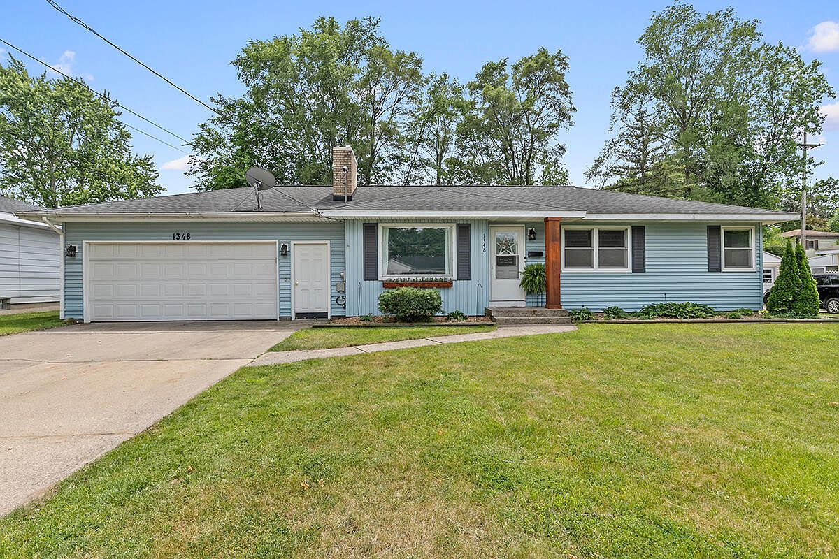 1348 Oriole Ct SW, Wyoming, MI 49509 Zillow