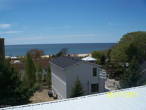 2nd image of 131 Prospect St