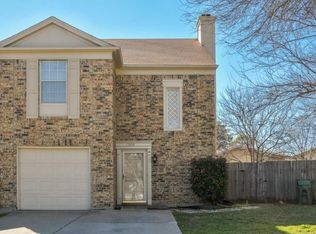 1500 Maybrook Ct, Arlington, TX 76014