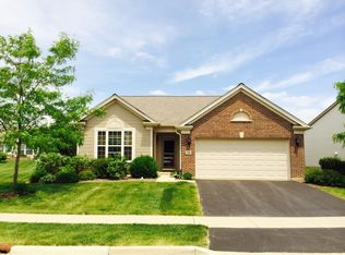 2588 Venetian Ln, Elgin, IL 60124