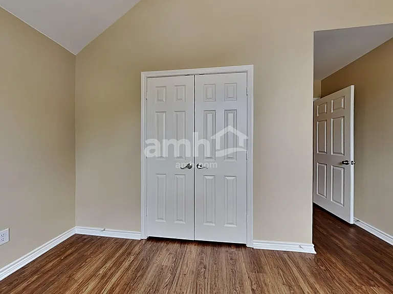 2525 Stone Meadows Dr — Photo 26