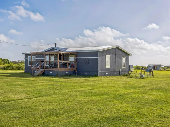 248 County Road 477, Palacios, TX 77465