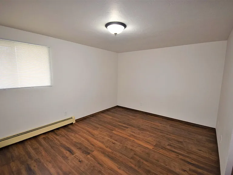 1760 Badger St — Photo 11