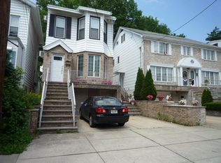 77 W 33rd St, Bayonne, NJ 07002