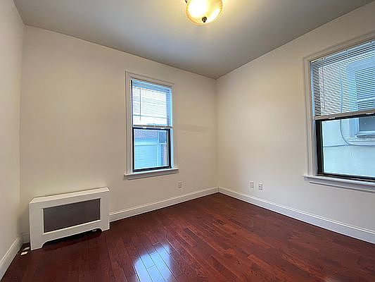 5th image of 25-11 42nd St #1