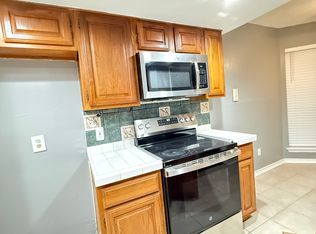 10910 Gable Dr, Dallas, TX 75229