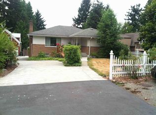 13041 39th Ave NE, Seattle, WA 98125