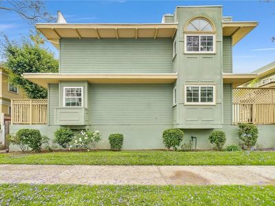 809 N Spurgeon St APT 12, Santa Ana, CA, 92701