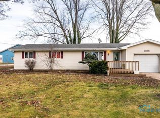 14689 Harris Rd, Defiance, OH 43512