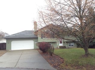 9340 N Crabapple Ct, Hayden Lake, ID 83835