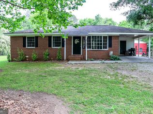 2127 Locust Grove Rd, Griffin, GA 30223
