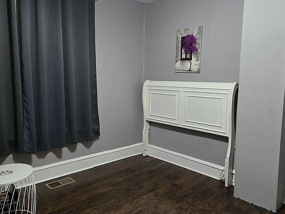 5th image of 602A Concord Ave #602A